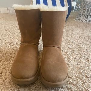 bailey bow uggs